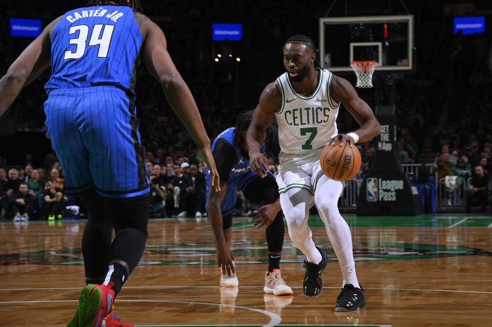 考虑在其年 考虑在其年